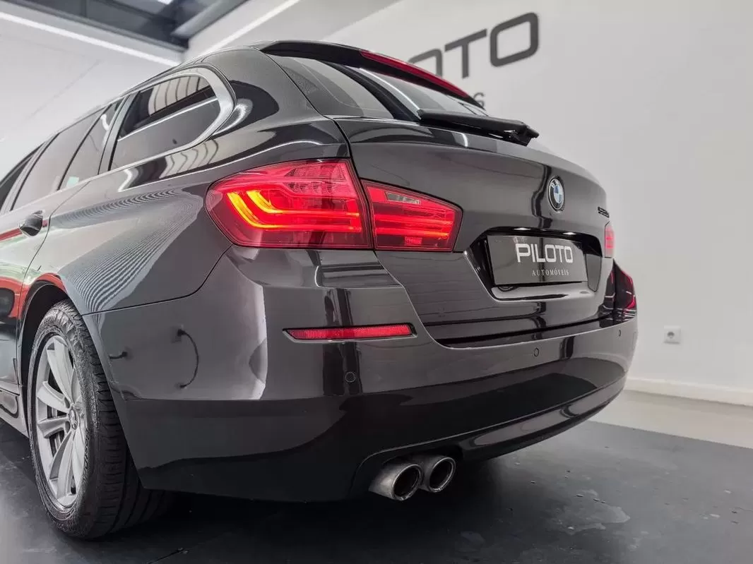 BMW 520 d Line Luxury Auto - foto 6