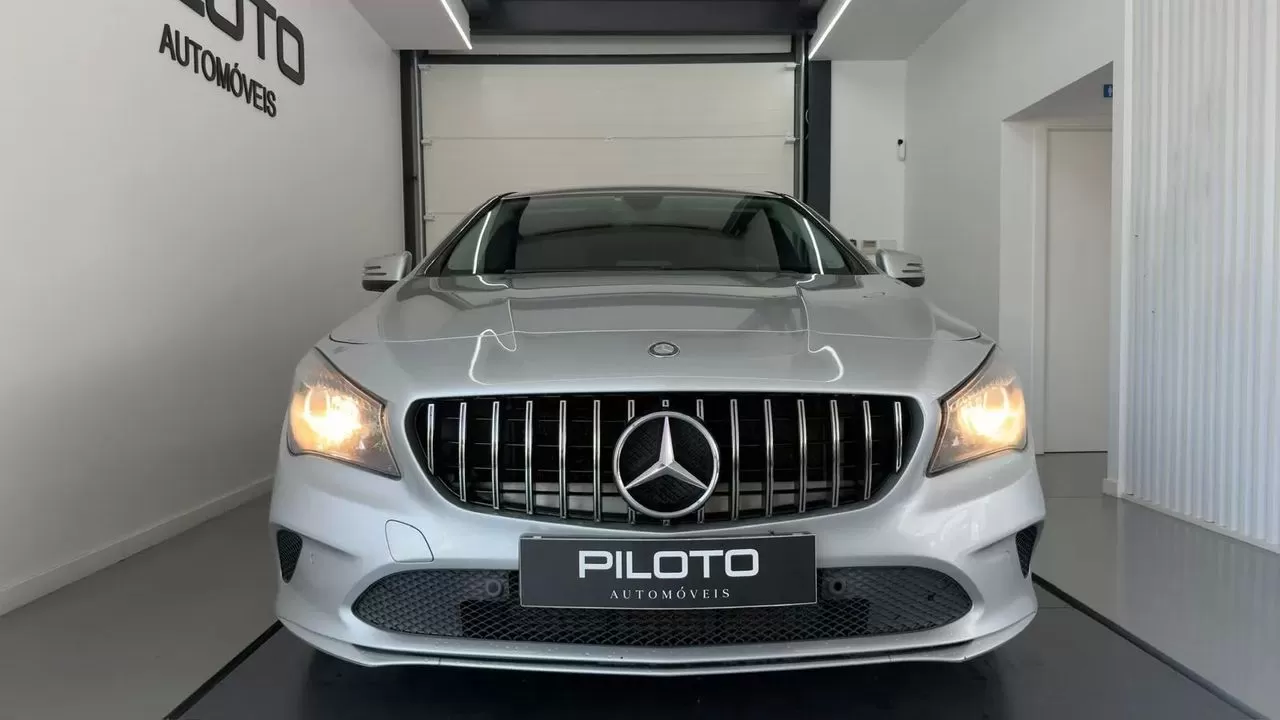 Mercedes-Benz CLA 180 d Shooting Brake Urban - foto 2