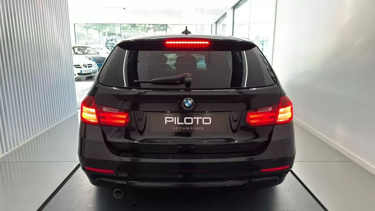 BMW 318 d Auto Line Sport - foto 5