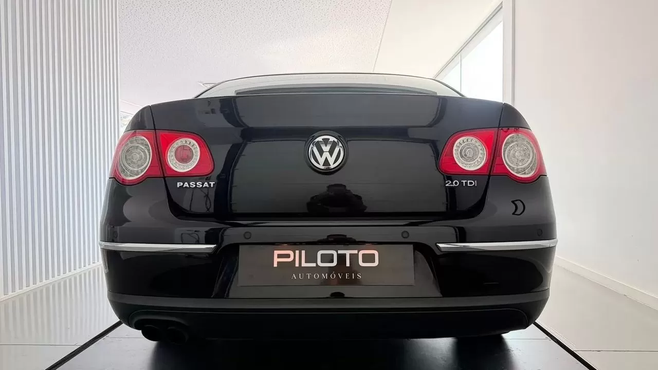 VW Passat 2.0 TDI Sport - foto 8