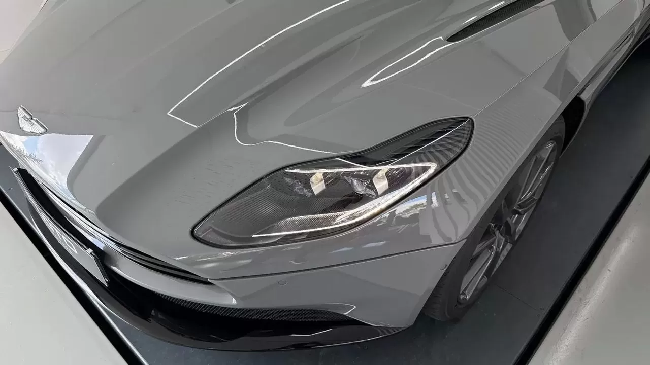 Aston Martin DB11 V8 Auto - foto 2