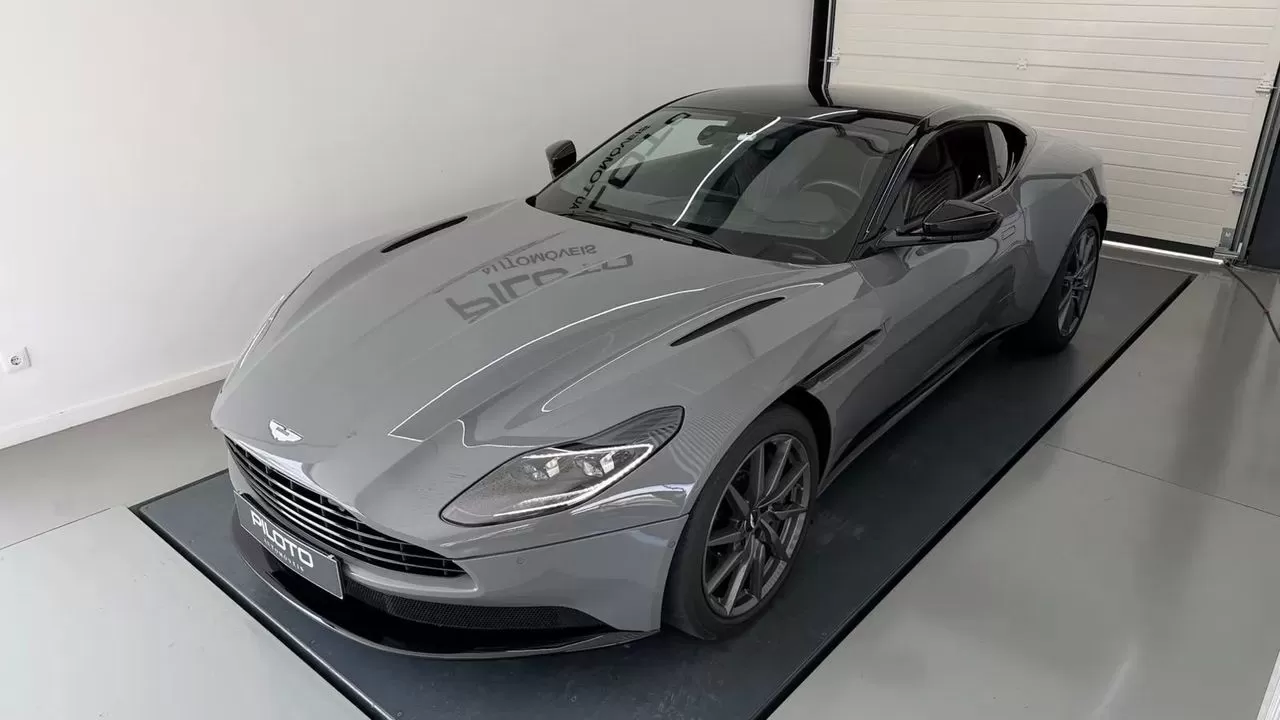 Aston Martin DB11 V8 Auto - foto 5
