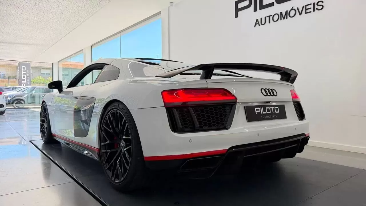 Audi R8 V10 plus 5.2 FSI quattro S tronic - foto 7