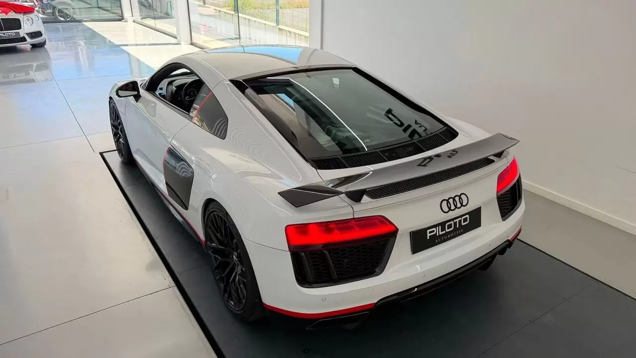 Audi R8 V10 plus 5.2 FSI quattro S tronic - foto 8