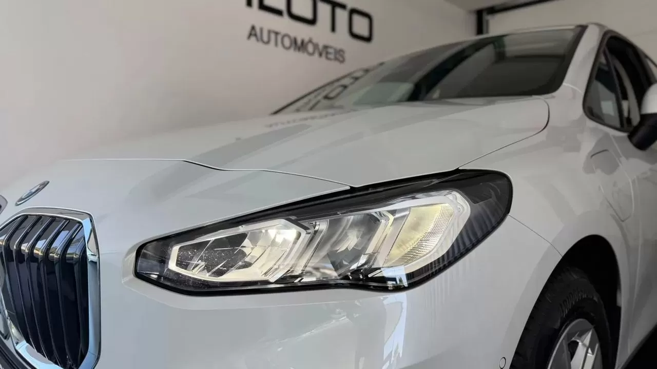 BMW 225xe Active Tourer e xDrive - foto 2