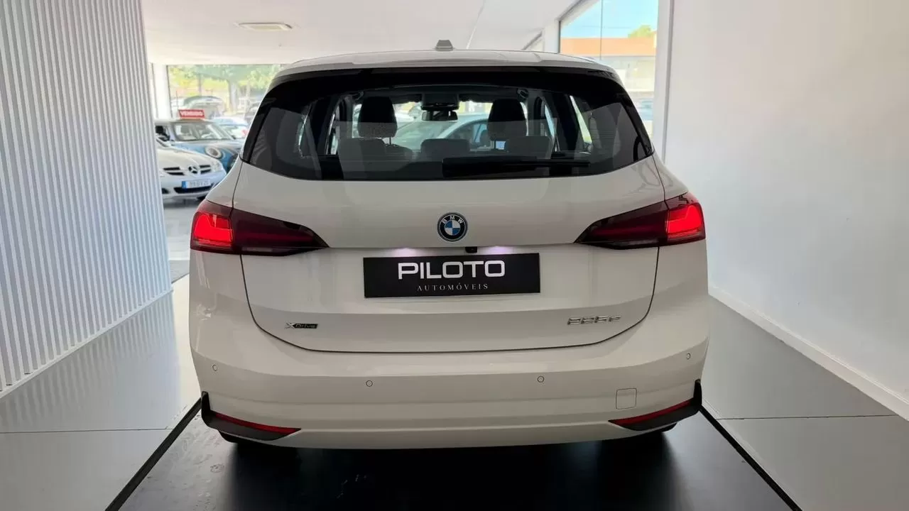 BMW 225xe Active Tourer e xDrive - foto 8