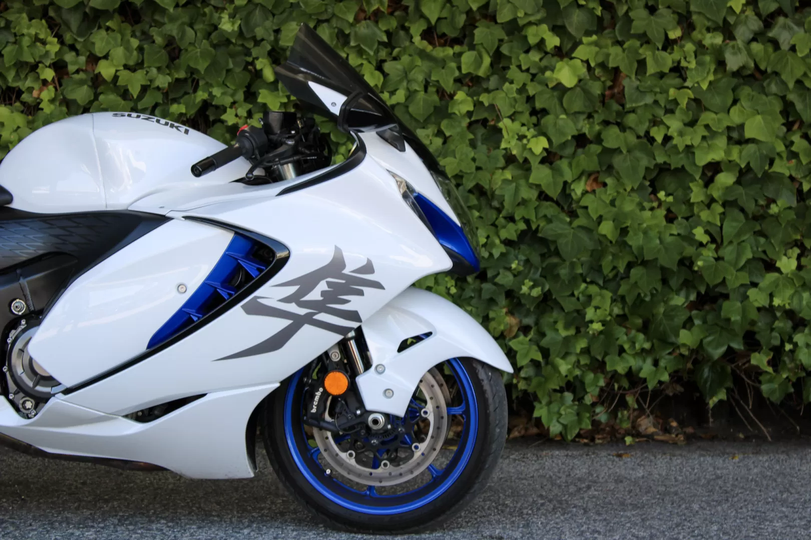 Suzuki GSX  1300 R Hayabusa - foto 4