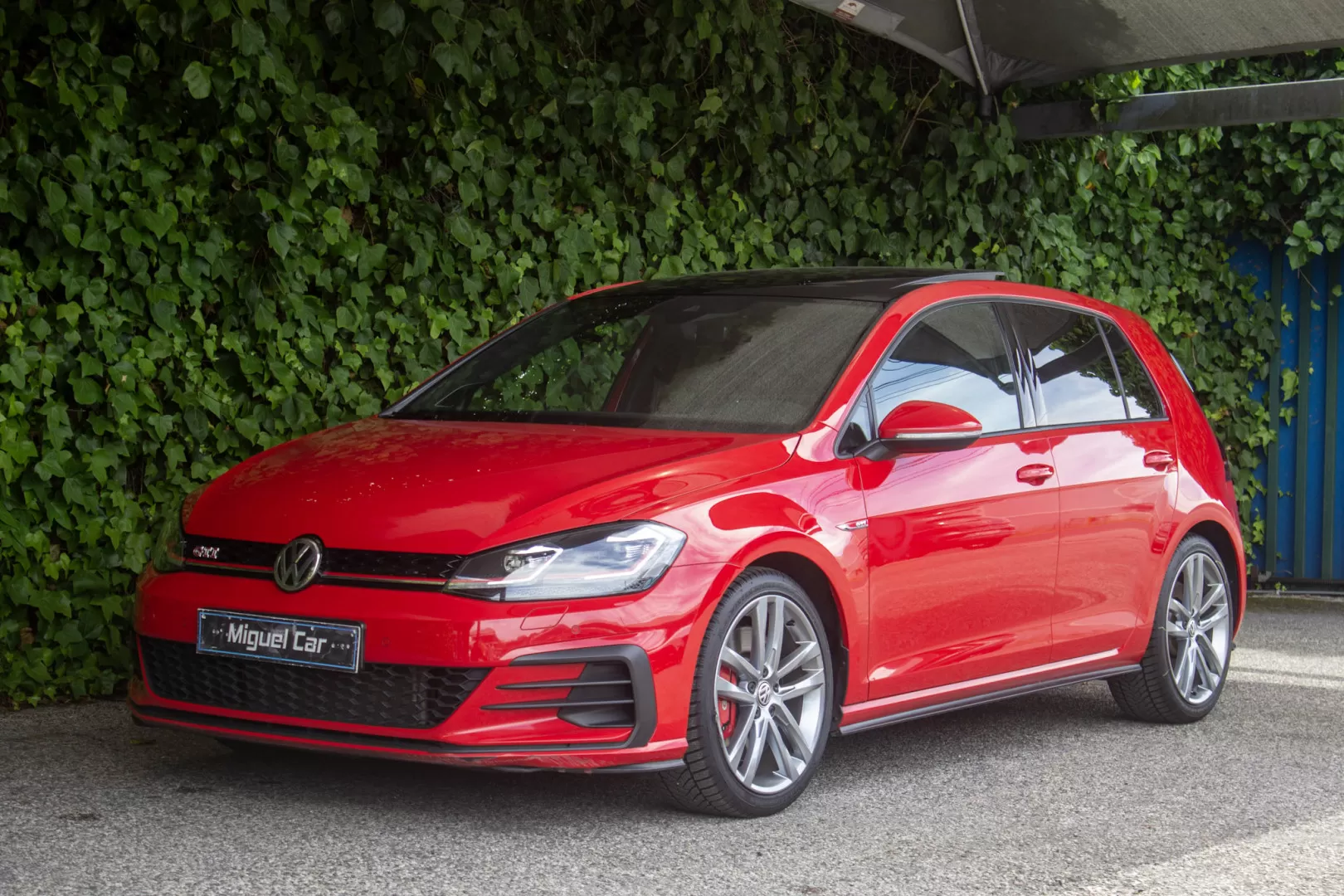 VW Golf 2.0 TSI GTI DSG - foto 3