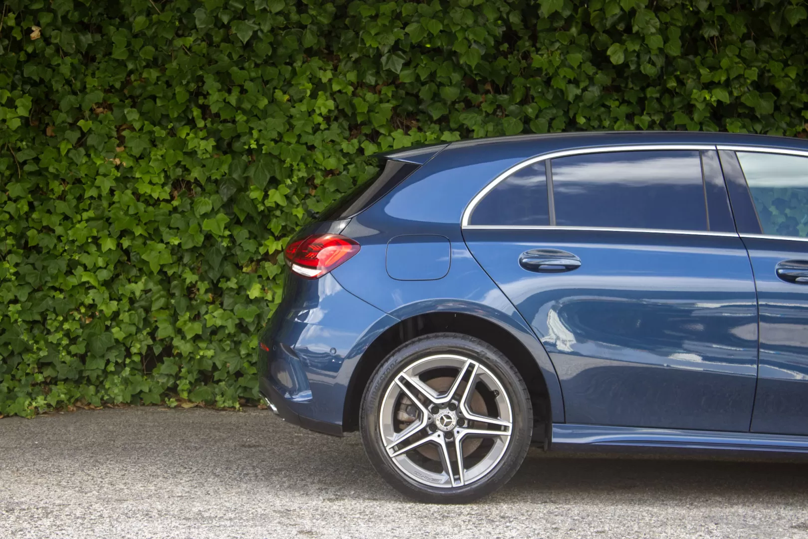 Mercedes-Benz A 250 e AMG Line - foto 4
