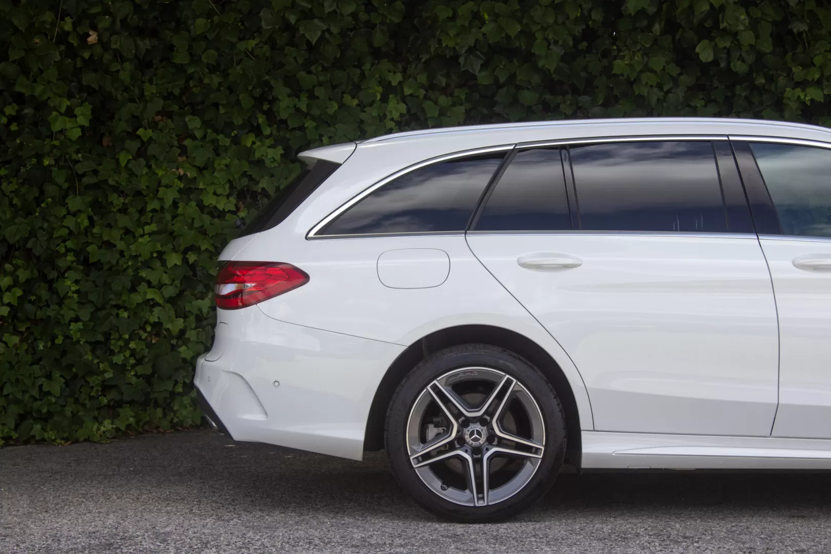 Mercedes-Benz C 300 de AMG Line - foto 4
