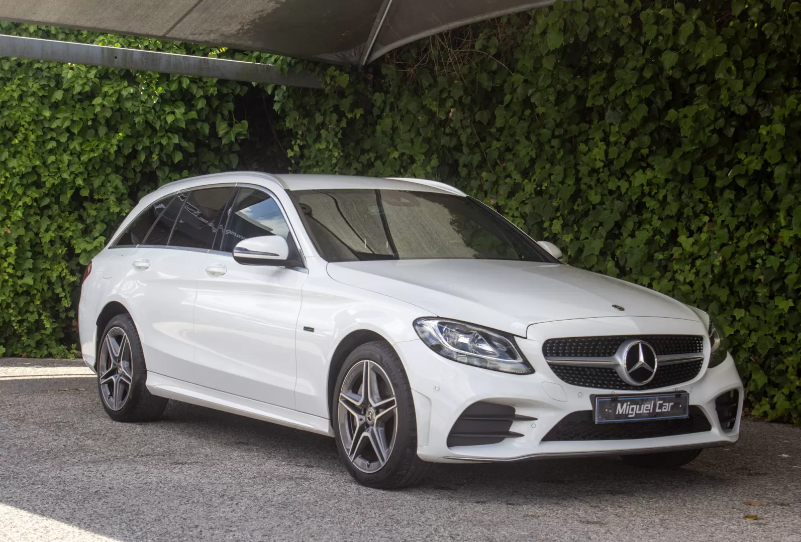 Mercedes-Benz C 300 de AMG Line