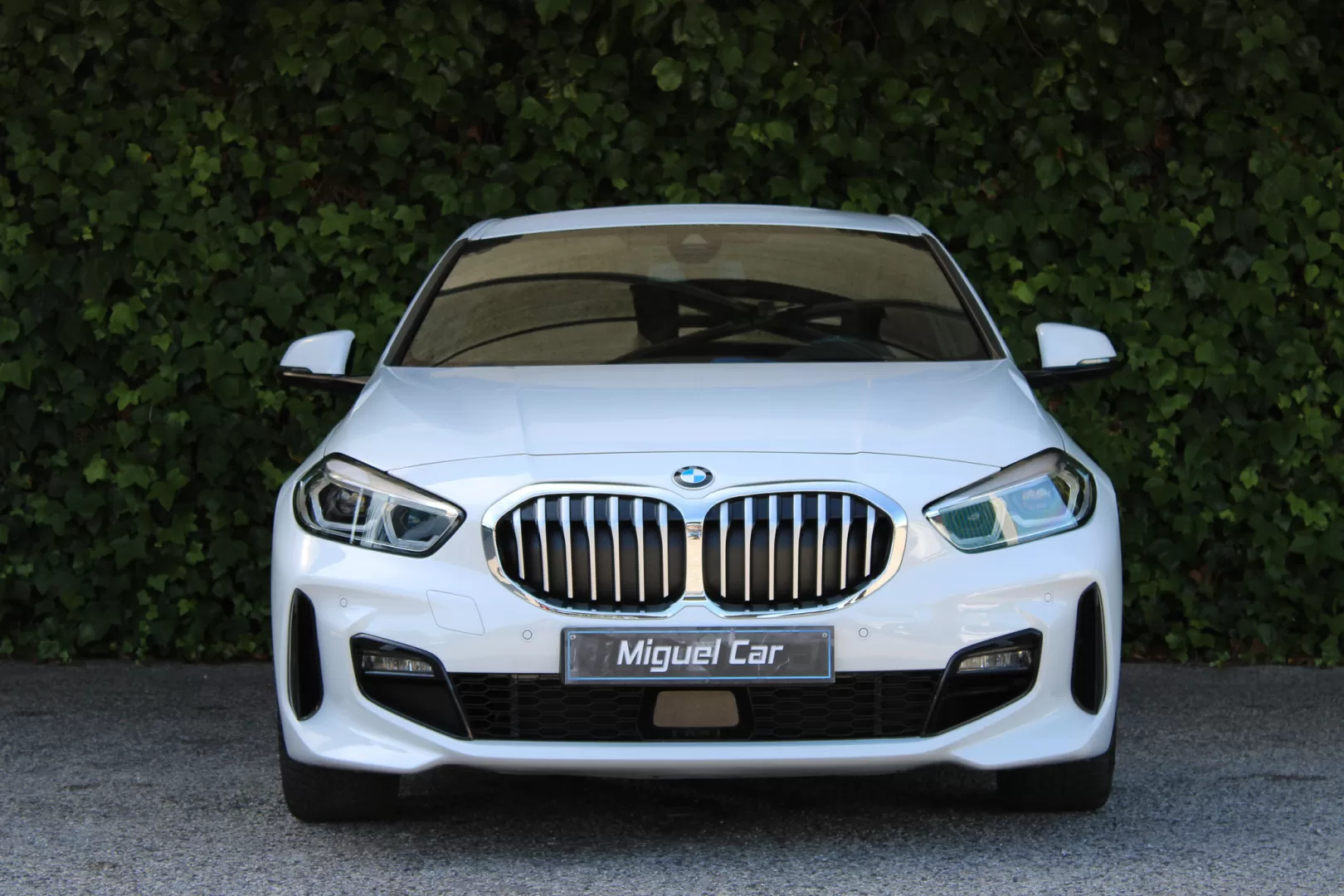 BMW 118 i Pack Desportivo M Auto - foto 2