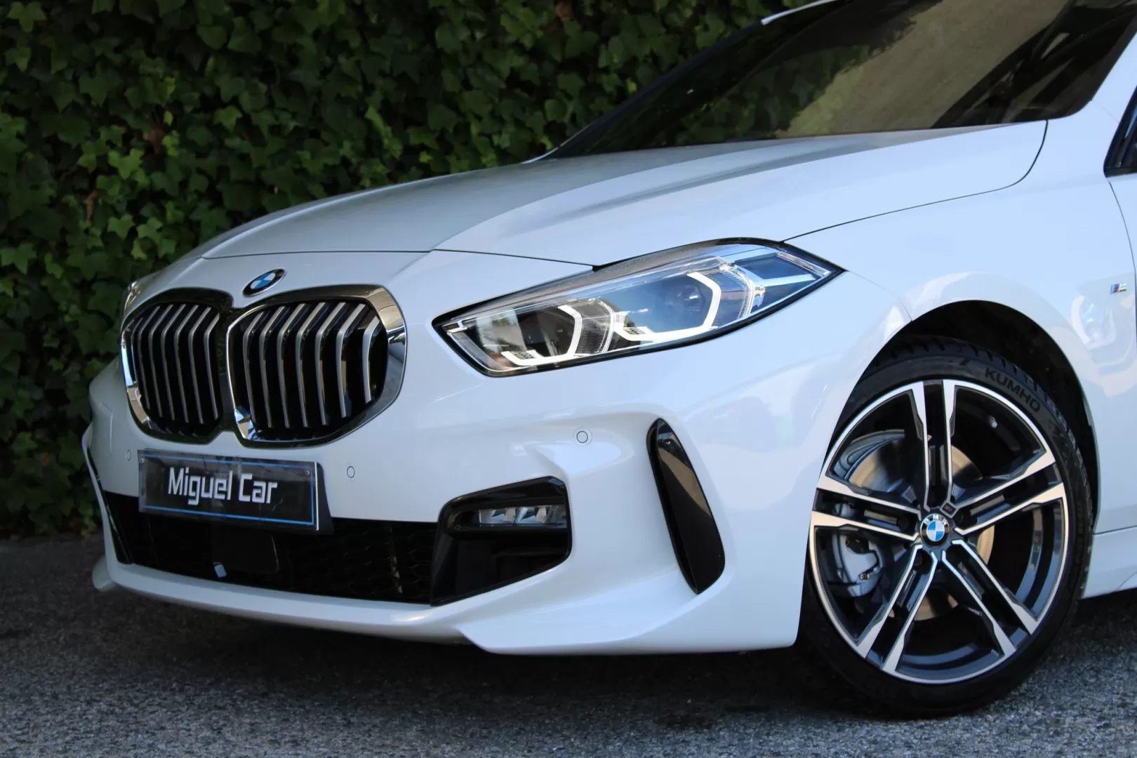 BMW 118 i Pack Desportivo M Auto - foto 4