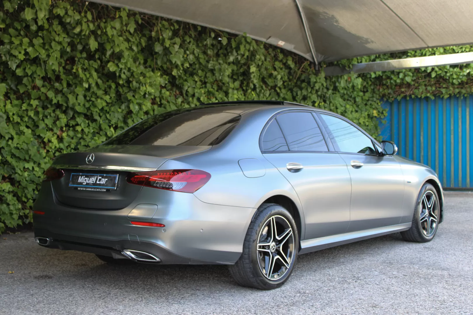 Mercedes-Benz E 300 de AMG Line - foto 8