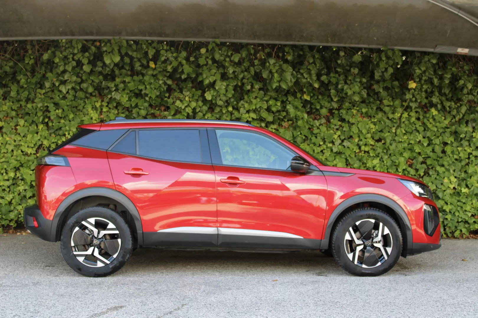 Peugeot 2008 1.2 PureTech Allure - foto 6