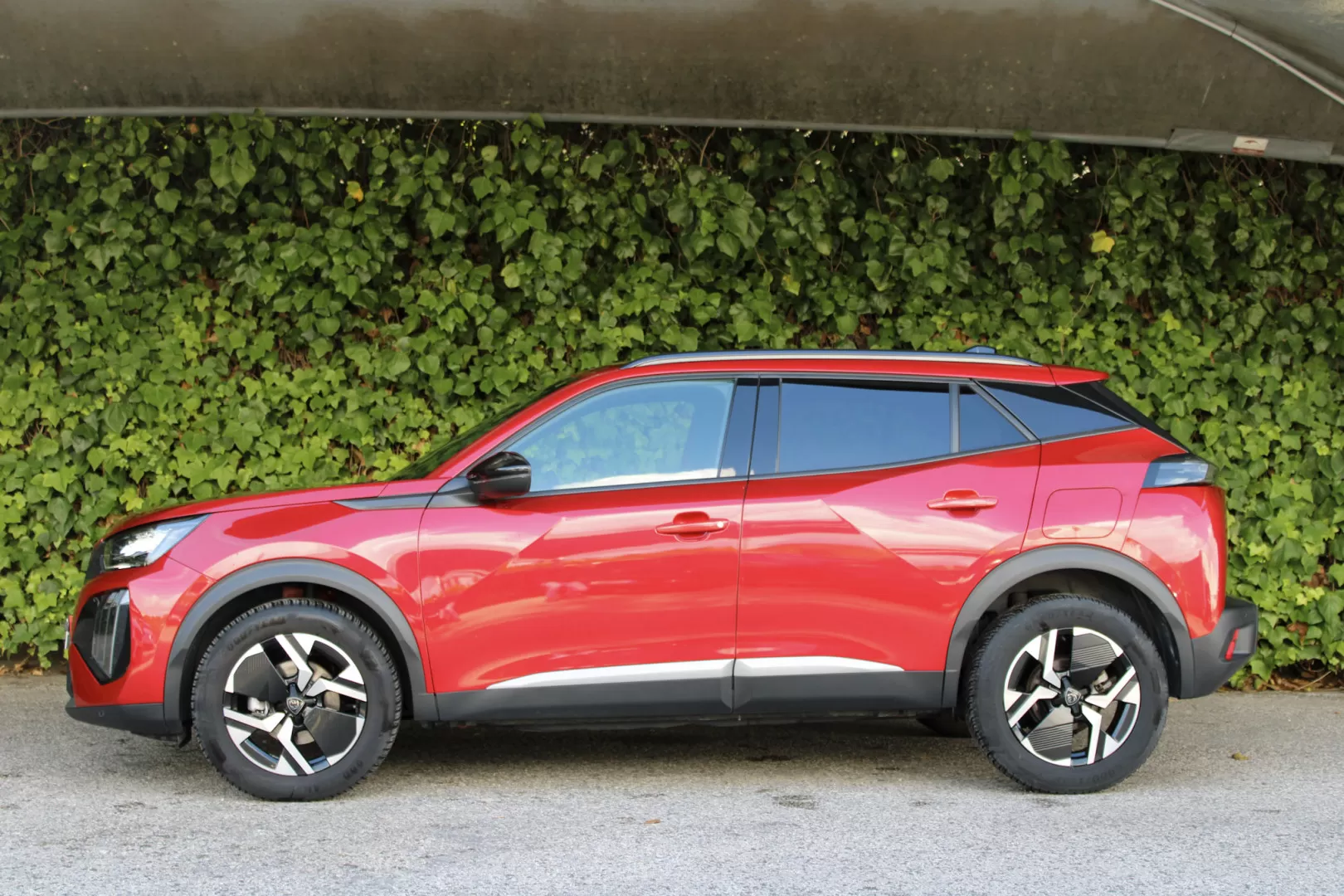 Peugeot 2008 1.2 PureTech Allure - foto 7