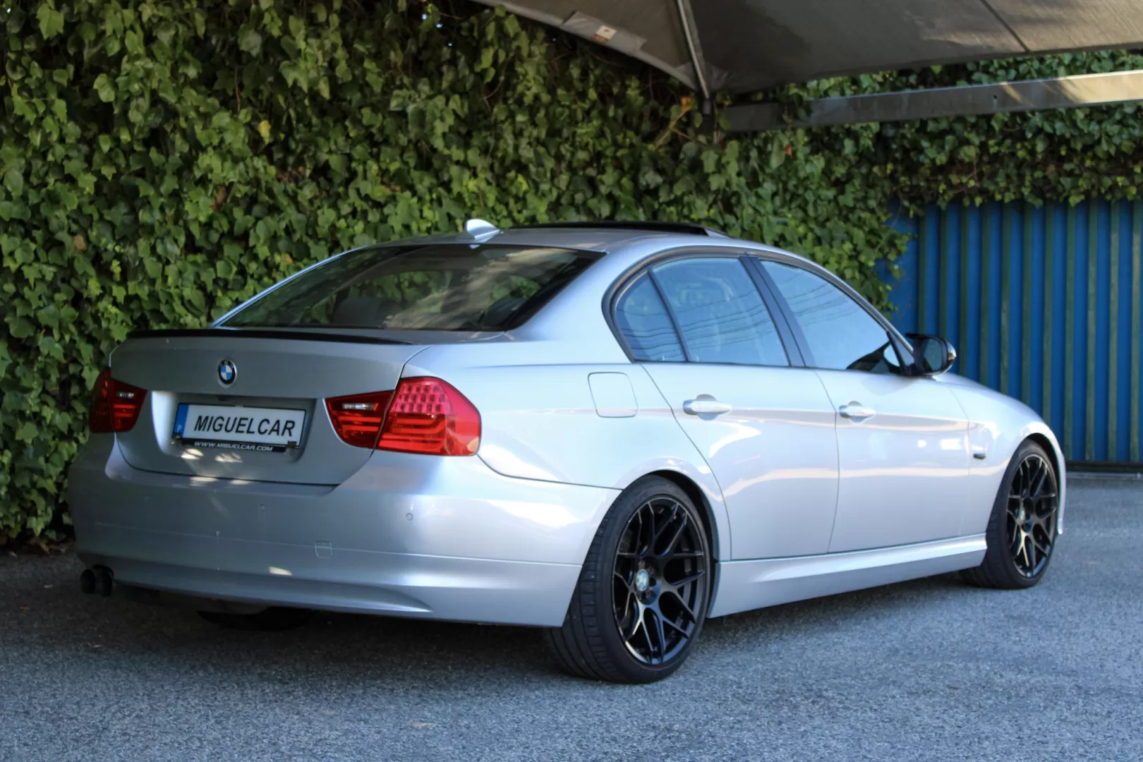 BMW 320 i Navigation - foto 8