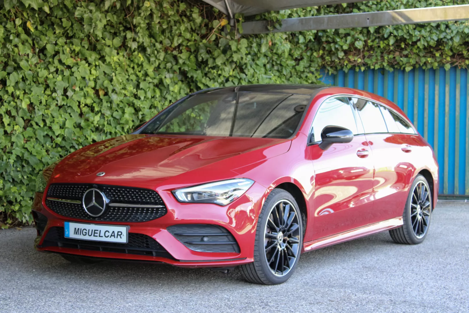 Mercedes-Benz CLA 250 e Shooting Brake AMG Line - foto 3