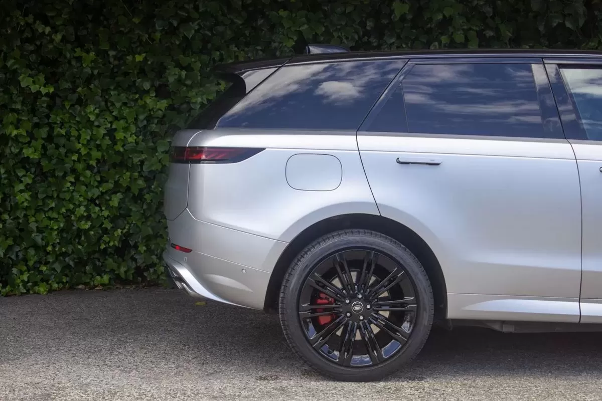 Land Rover Range Rover Sport 3.0 P440e Dynamic HSE - foto 4