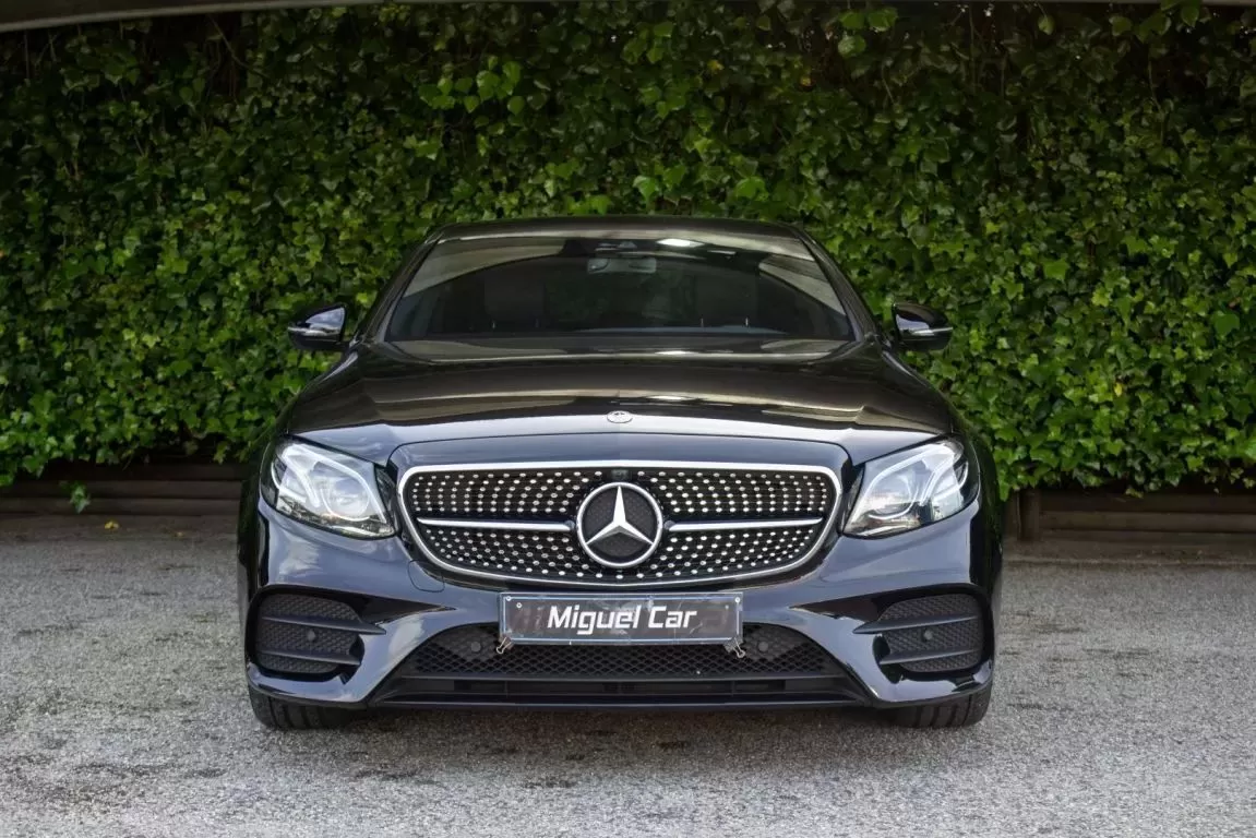 Mercedes-Benz E 300 d AMG Line - foto 2