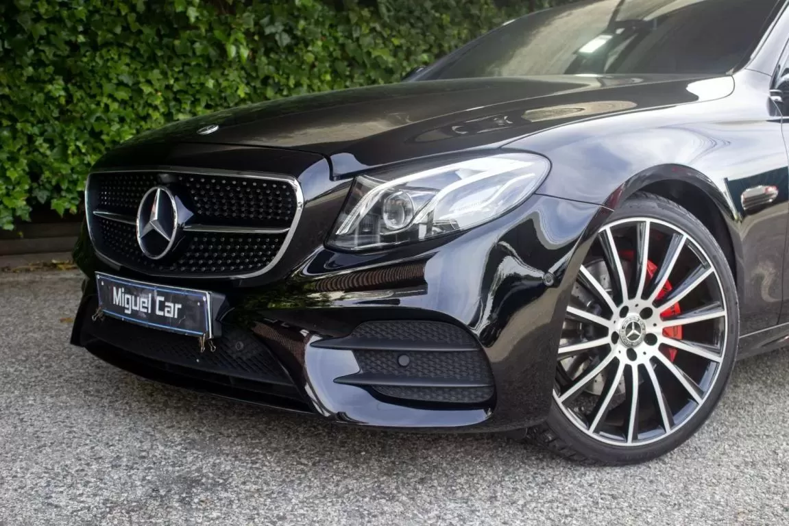 Mercedes-Benz E 300 d AMG Line - foto 4