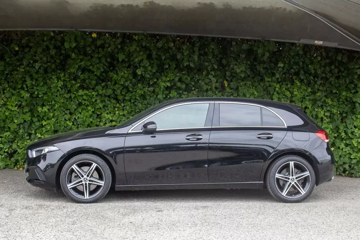 Mercedes-Benz A 250 e AMG Line - foto 7