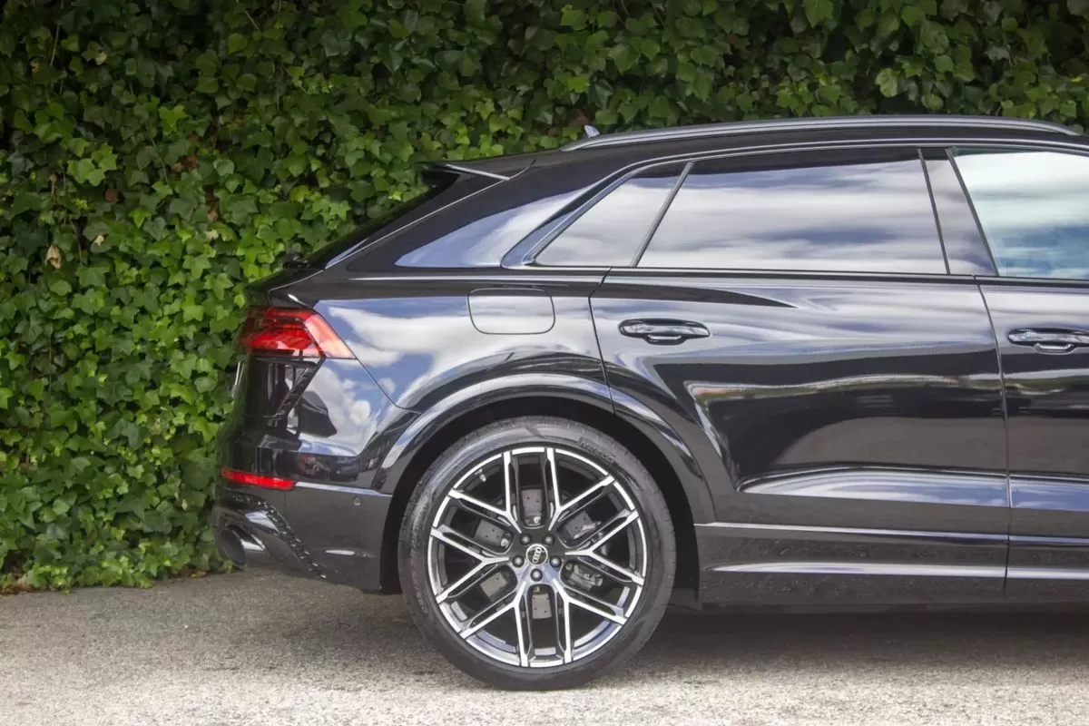 Audi RSQ8 4.0 TFSI quattro Tiptronic - foto 4