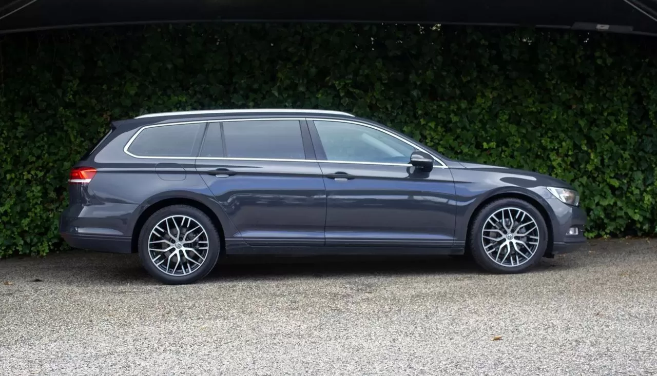VW Passat Variant 2.0 TDI Confortline DSG - foto 6
