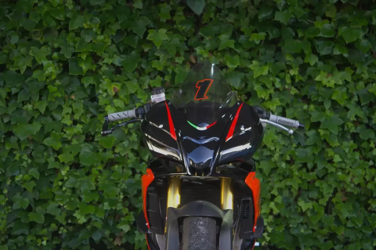 Aprilia Tuono V4 Track day - foto 4