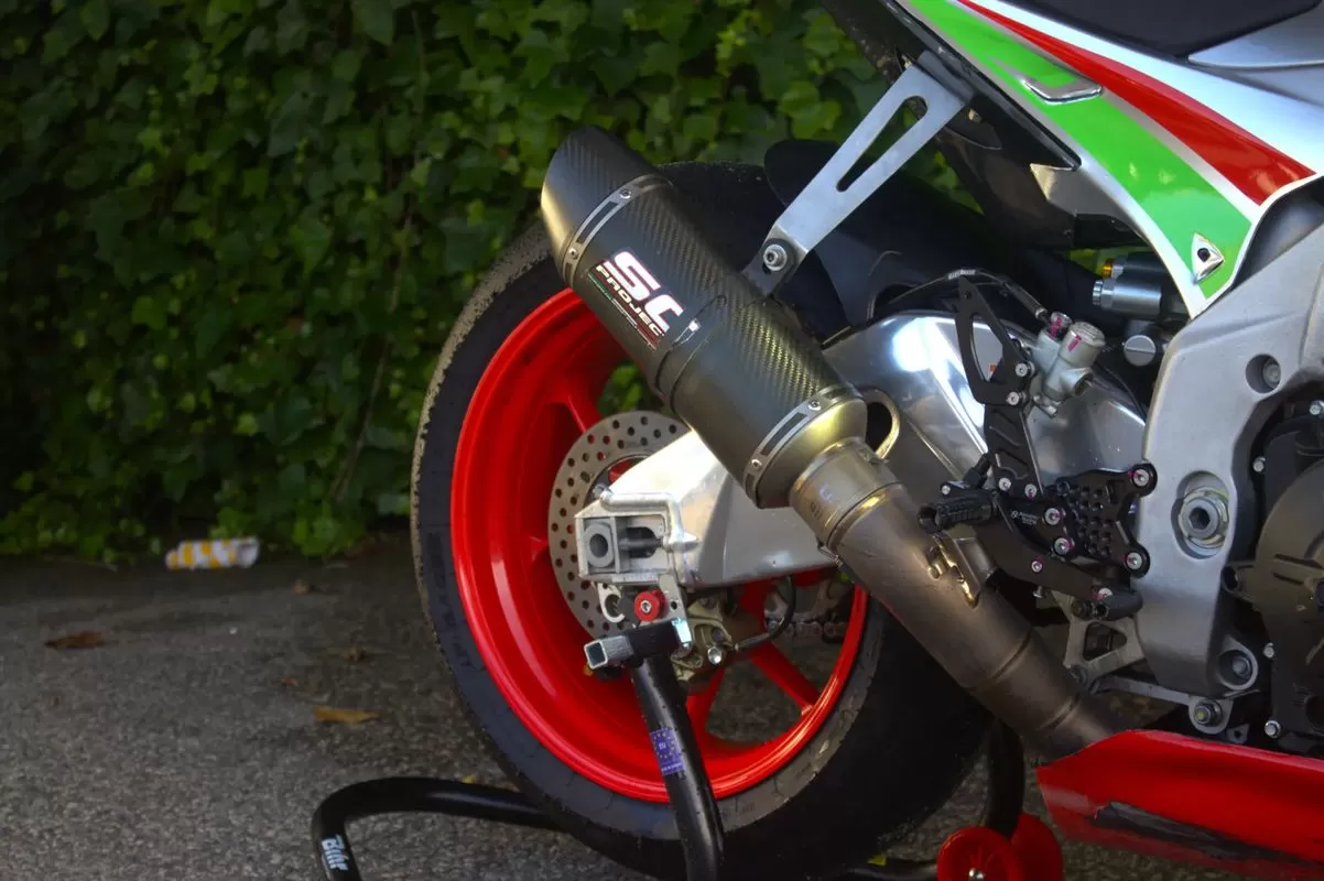 Aprilia Tuono V4 Track day - foto 7