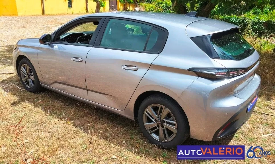 Peugeot 308 1.2 PureTech Active - foto 3