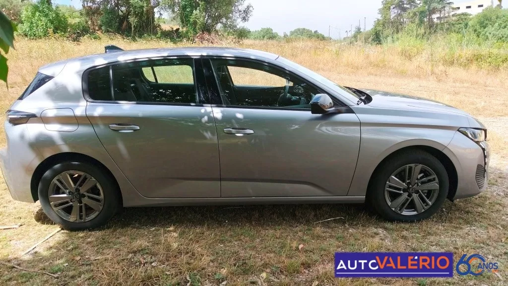 Peugeot 308 1.2 PureTech Active - foto 6