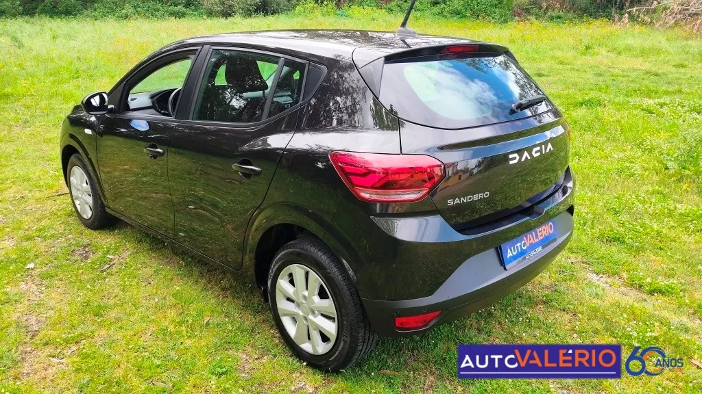 Dacia Sandero 1.0 SCe Essential - foto 3