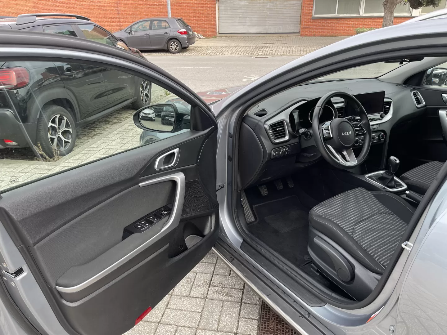 Kia XCeed 1.0 T-GDi Dynamic - foto 8
