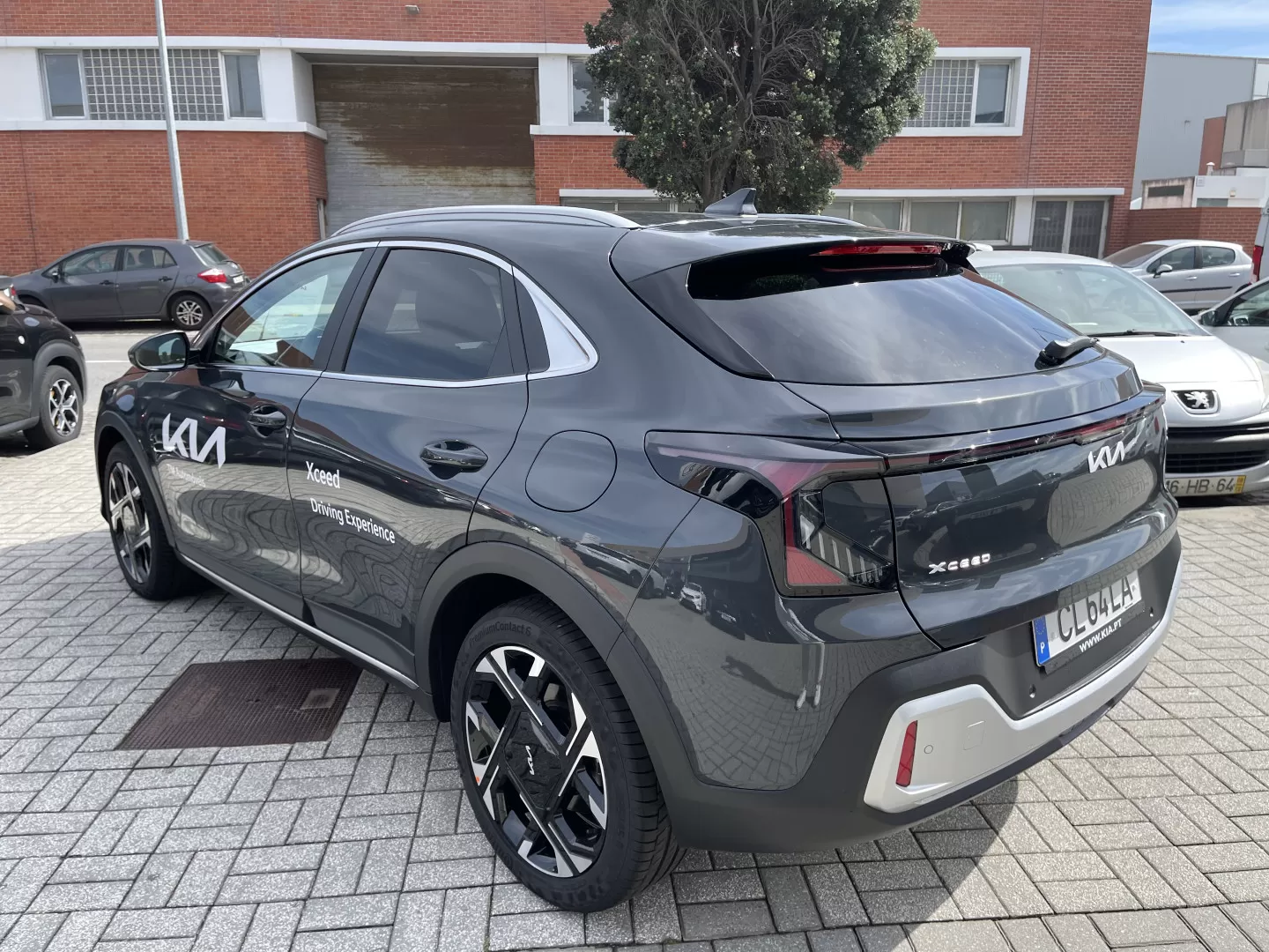 Kia XCeed 1.0 T-GDi Tech 7DCT - foto 4