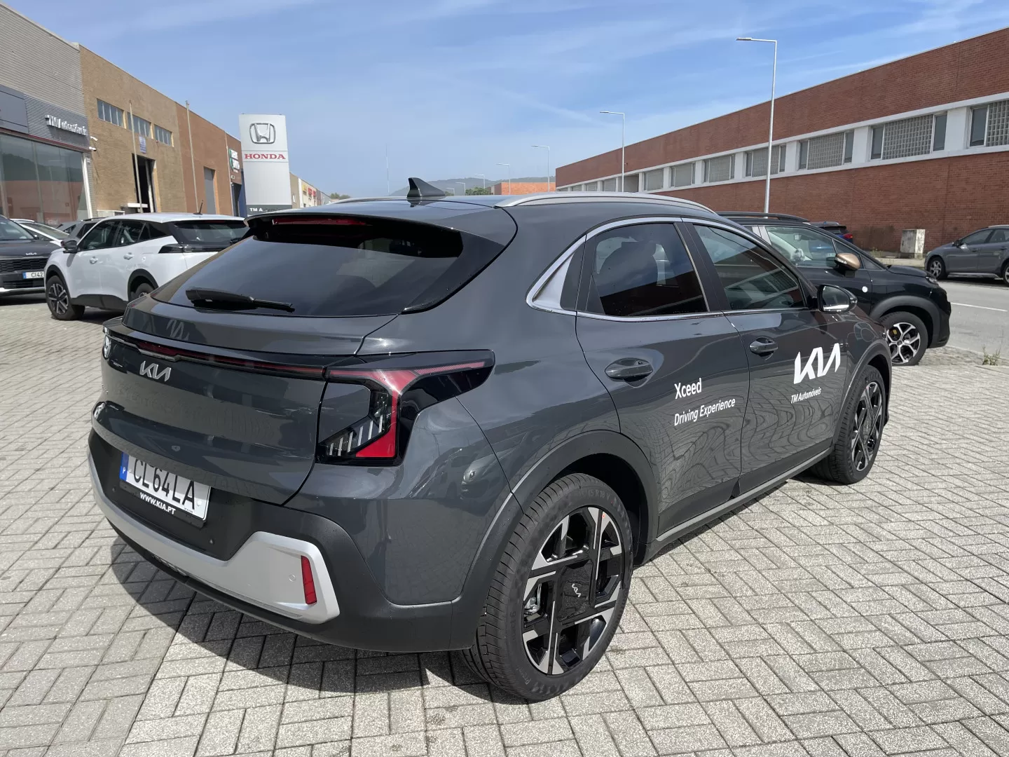 Kia XCeed 1.0 T-GDi Tech 7DCT - foto 6