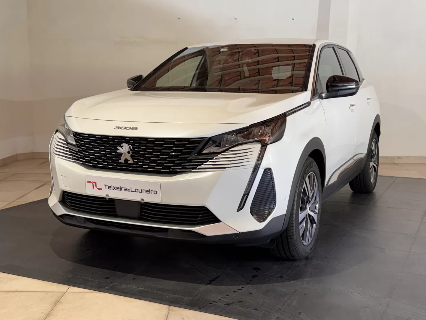 Peugeot 3008 1.5 BlueHDi Allure Pack EAT8 - foto 4