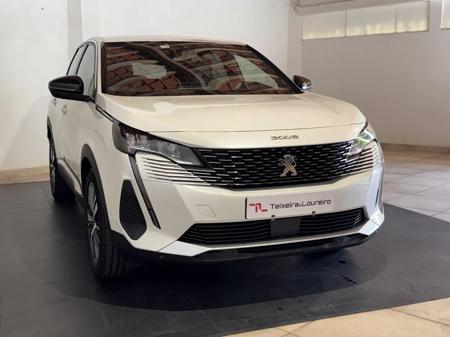 Peugeot 3008 1.5 BlueHDi Allure Pack EAT8 - foto 3