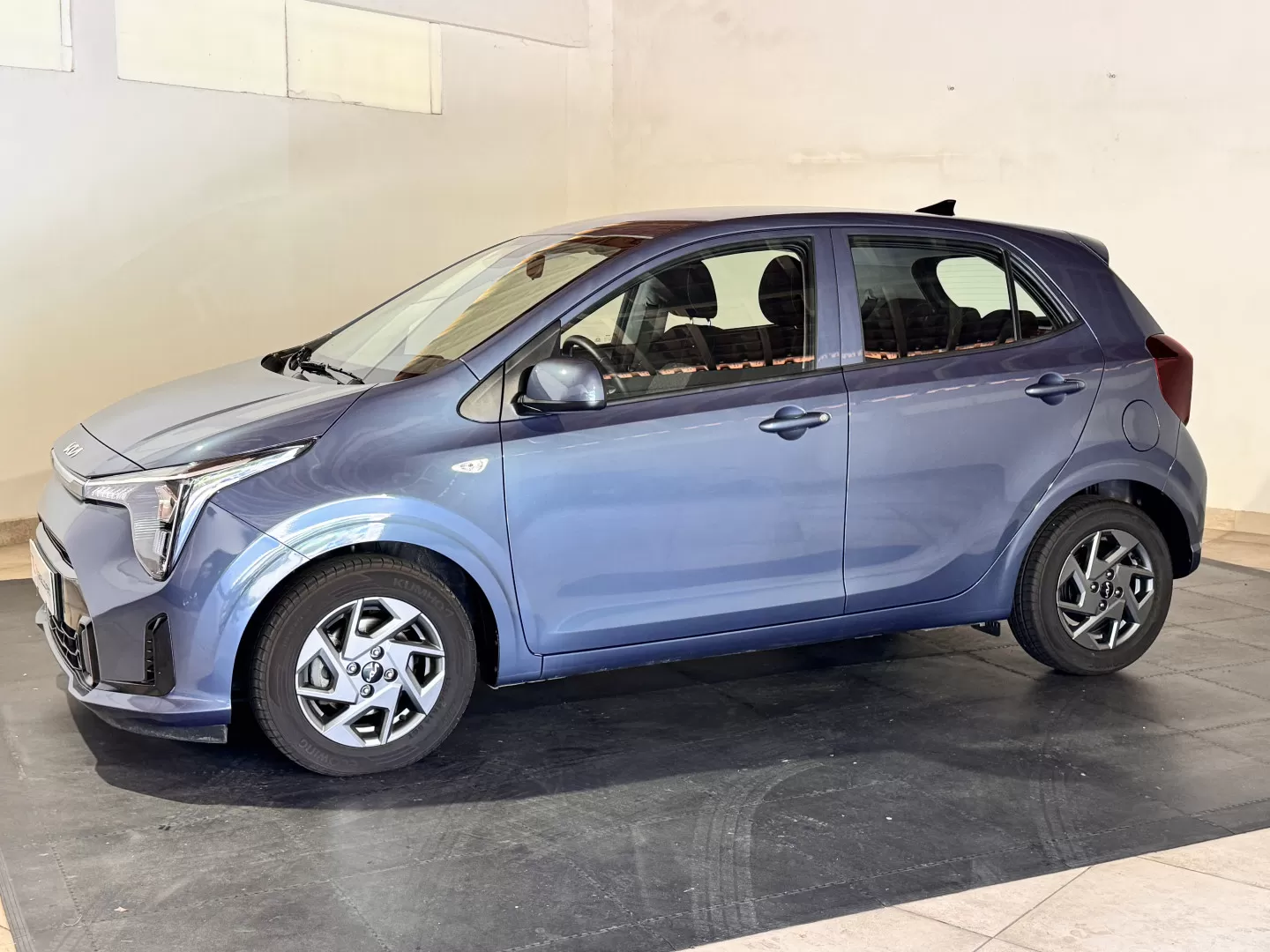 Kia Picanto 1.0 MPi Urban - foto 4