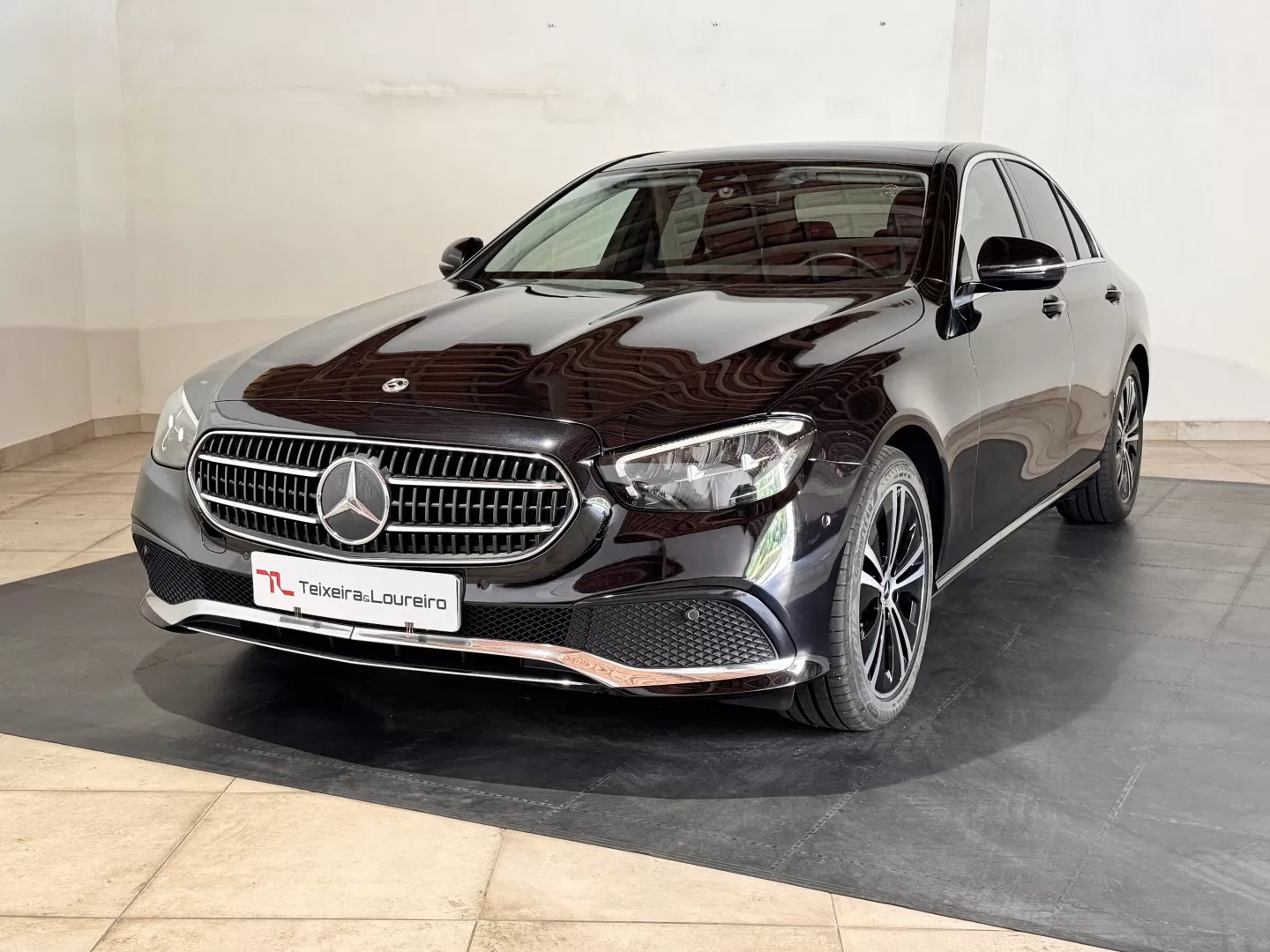 Mercedes-Benz E 220 d Avantgarde - foto 5
