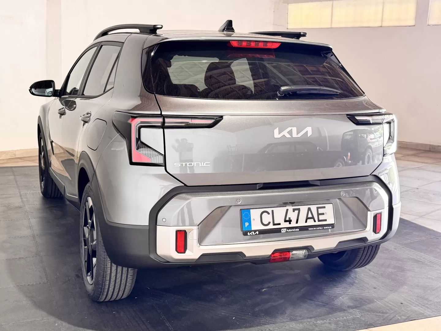 Kia Stonic 1.0 T-GDI Tech 7DCT - foto 8