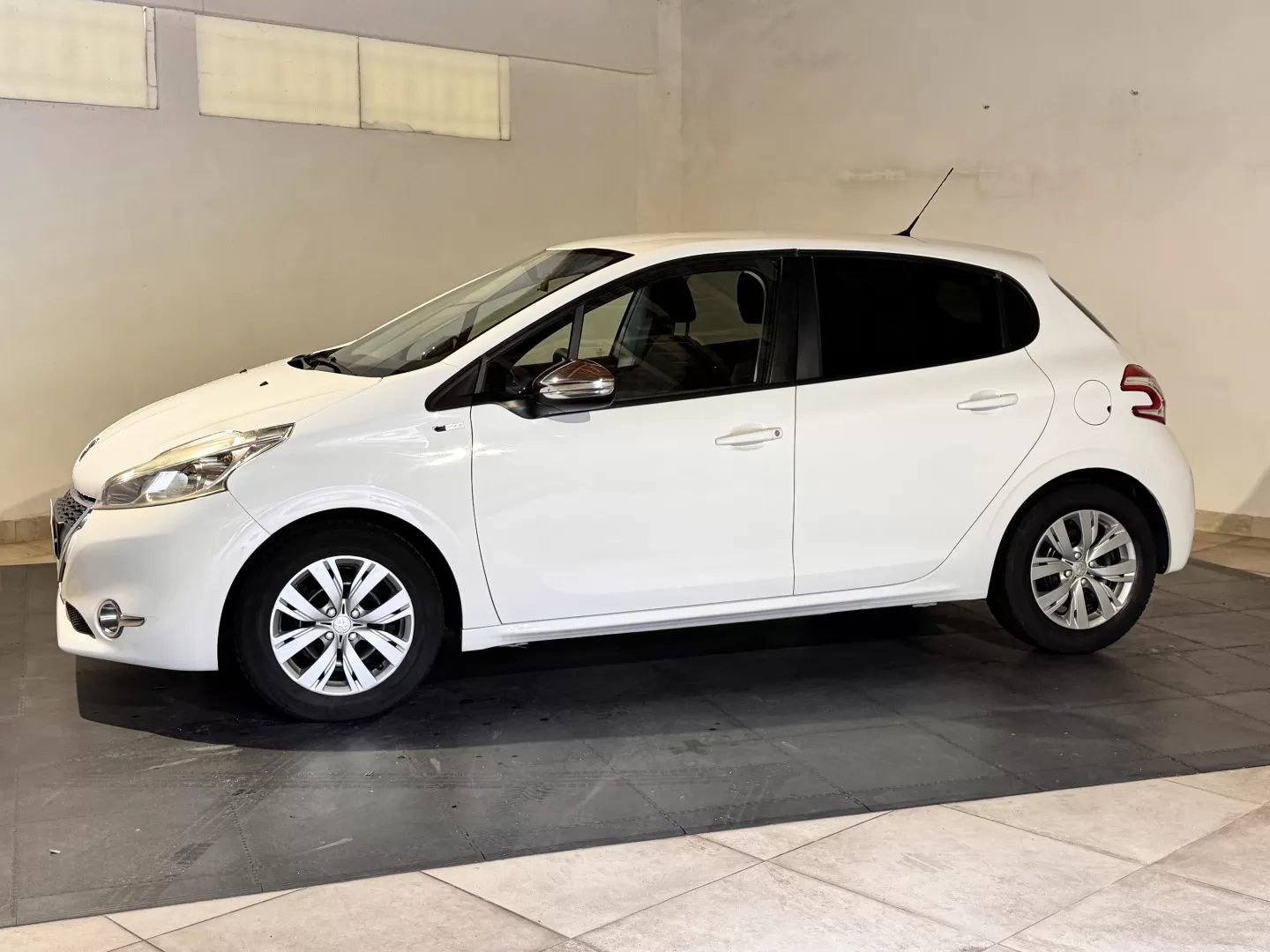 Peugeot 208 1.2 PureTech Active - foto 4