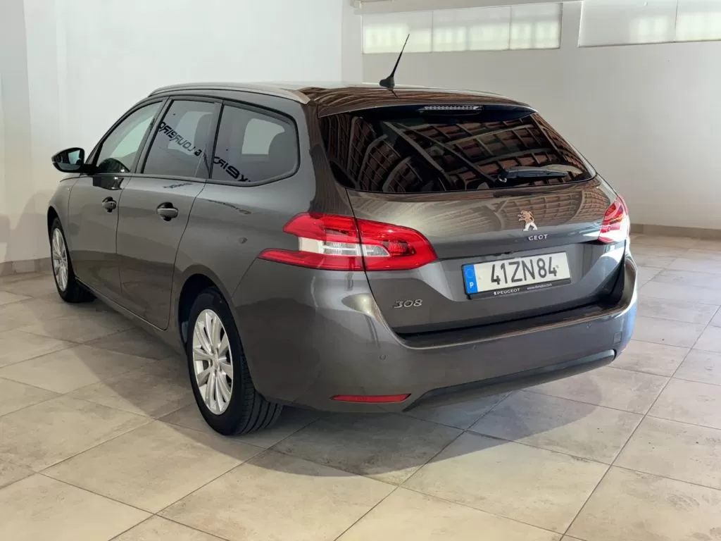 Peugeot 308 SW 1.2 PureTech Style - foto 7