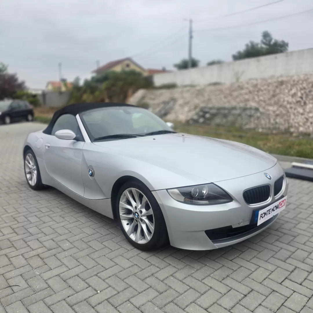 BMW Z4 2.0i - foto 2
