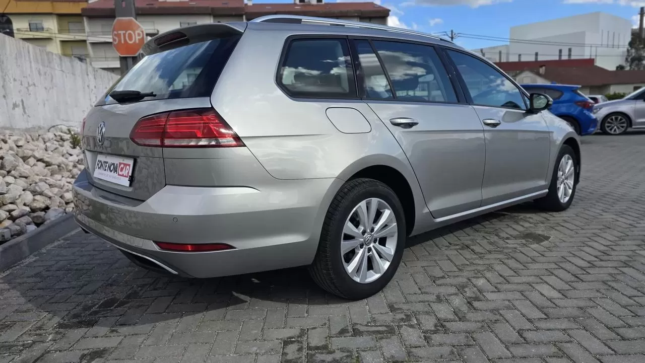 VW Golf Variant 1.6 TDi Confortline - foto 4