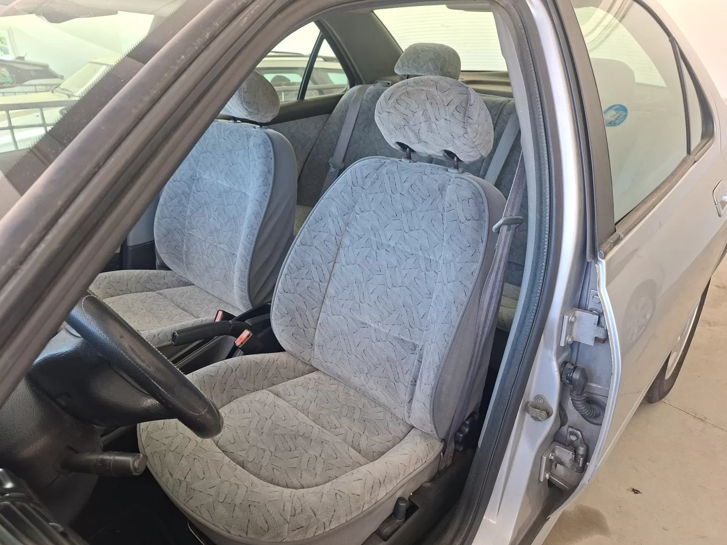 Peugeot 406 1.9 STDT - foto 8