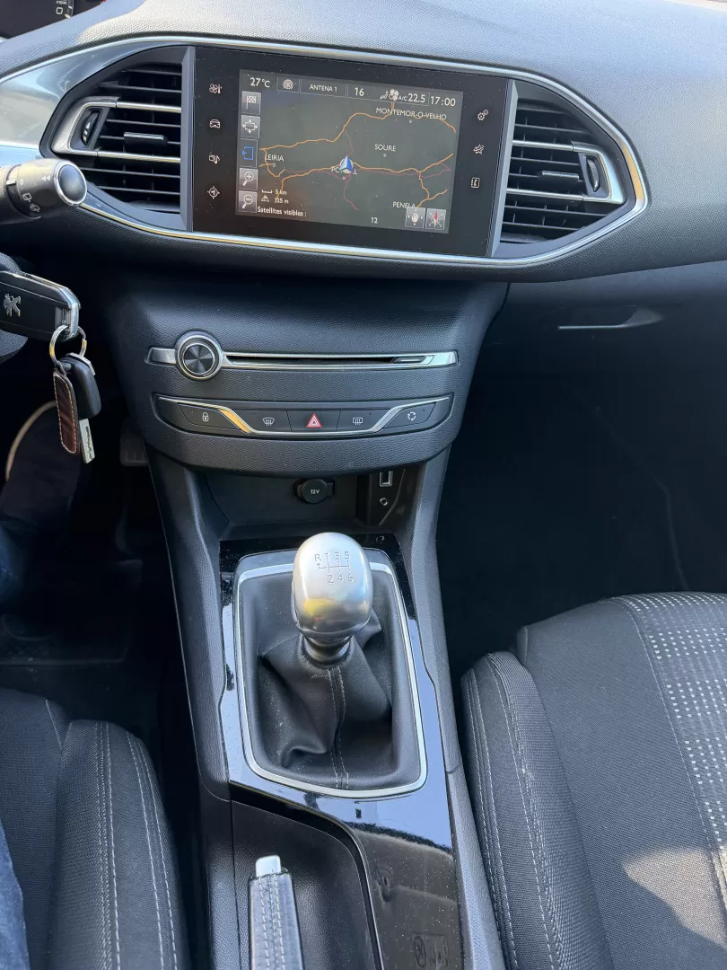 Peugeot 308 SW 1.6 BlueHDi Allure - foto 8
