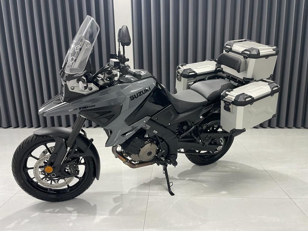 Suzuki V Strom 1050