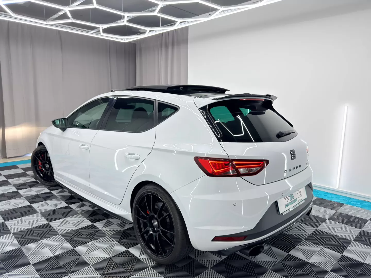 Seat Leon 2.0 TSI S&S DSG Cupra 290 - foto 7