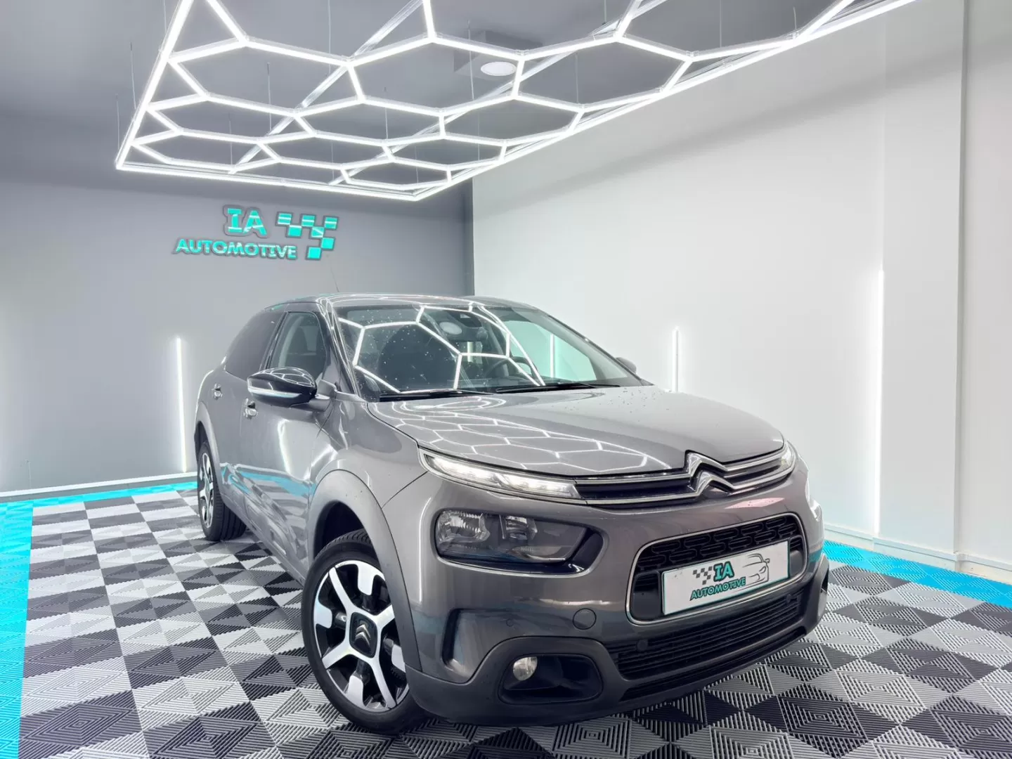 Citroën C4 Cactus 1.2 PureTech Feel EAT6 - foto 3